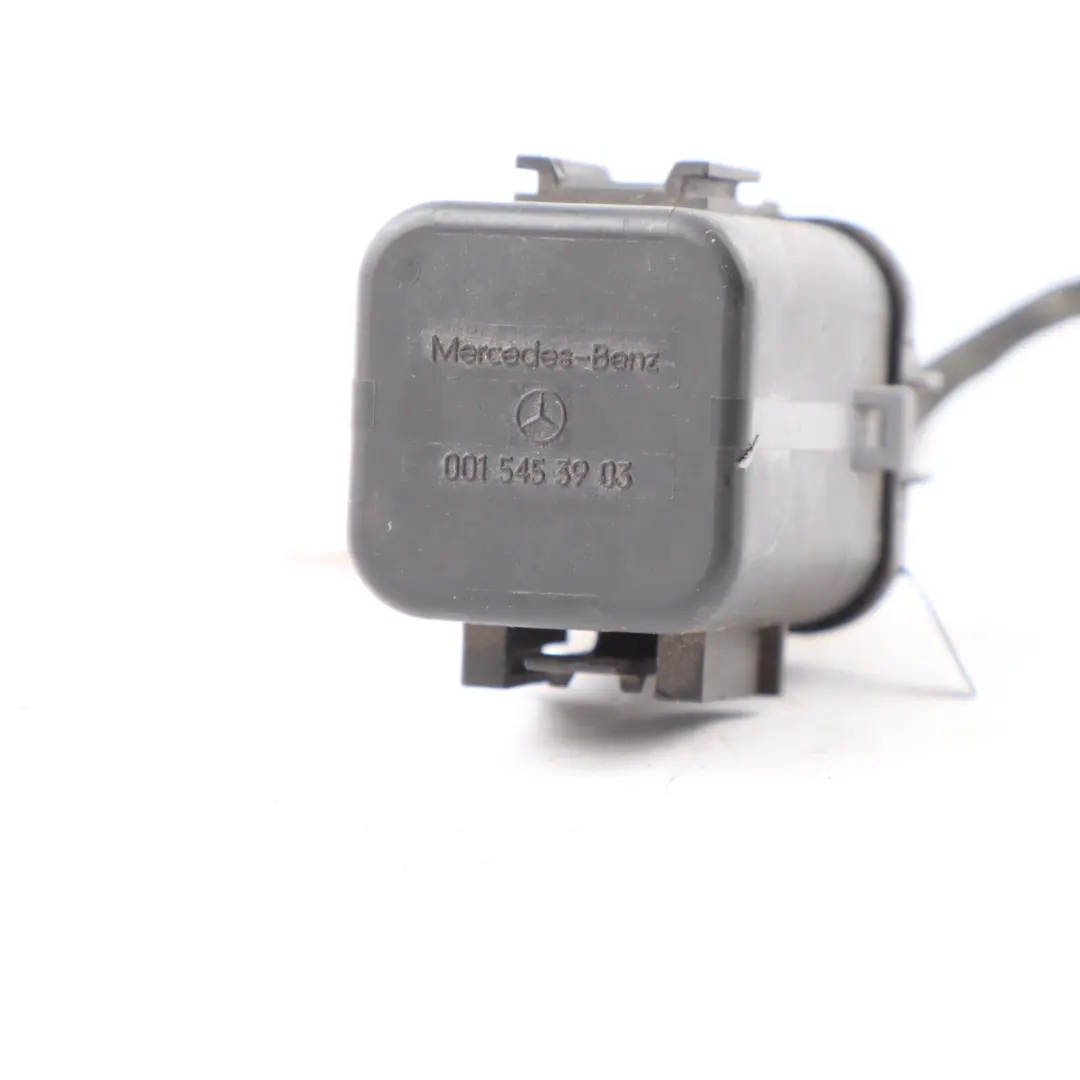 Radiator Fan Relay Module to Mercedes W166 W212 with Part number A0015453903 Mercedes W166 W212 Radiator Fan Relay Module - SKU A0015453903 - Part number A0015453903