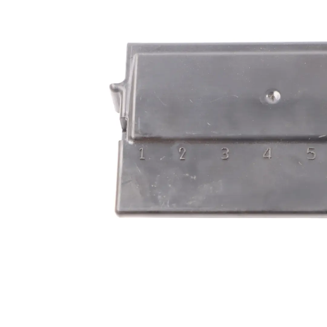 Caja de Fusibles Tapa de Caja de Relés para Mercedes Sprinter W906 con número de pieza A0015456403 Mercedes Sprinter W906 Caja de Fusibles Tapa de Caja de Relés - SKU A0015456403 - Número de pieza A0015456403