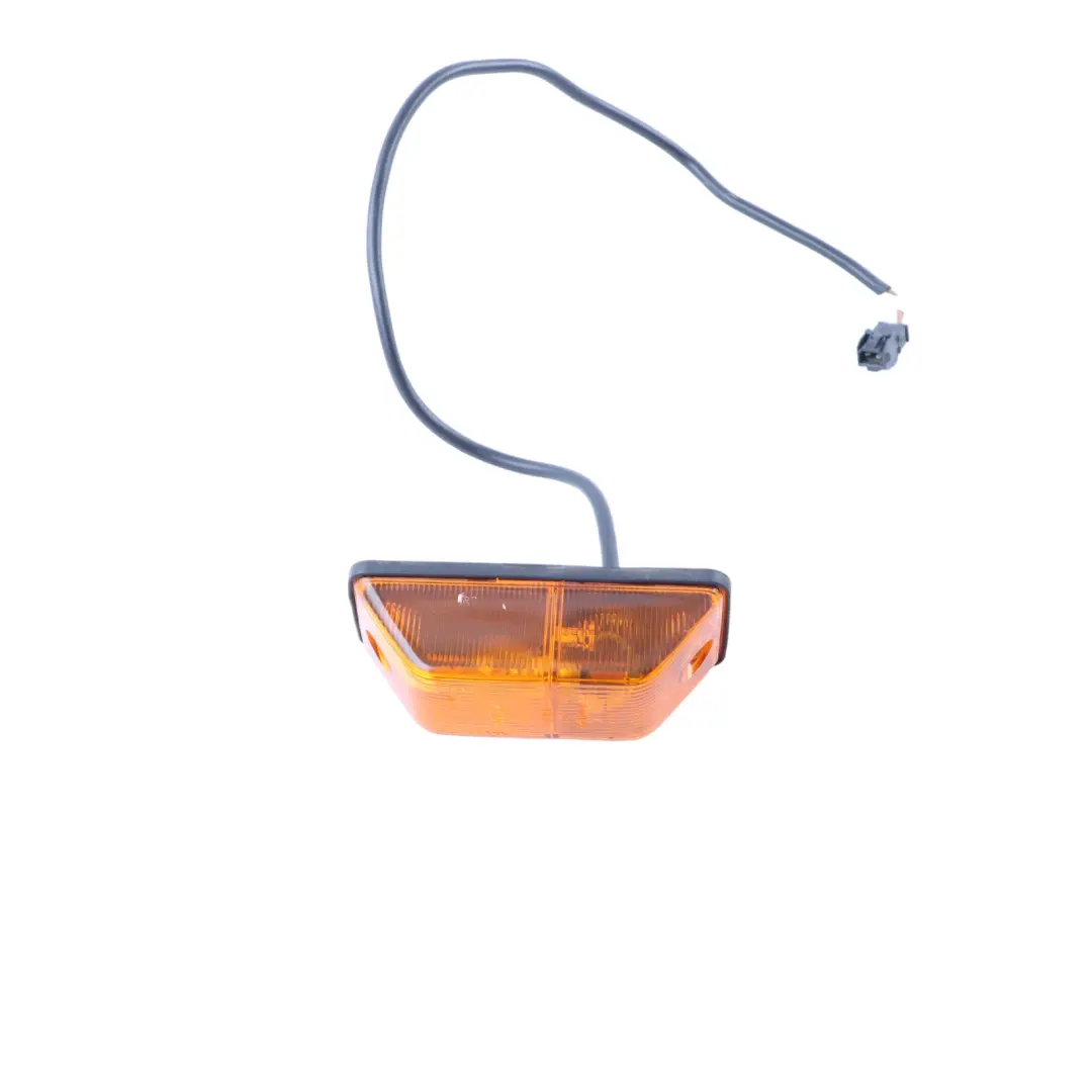 Seitenblinker Mercedes W906 W910 Blinkerleuchte Marker Rechts für mit Teilenummer A0018205021 Seitenblinker Mercedes W906 W910 Blinkerleuchte Marker Rechts - SKU A0018205021 - Teilenummer A0018205021