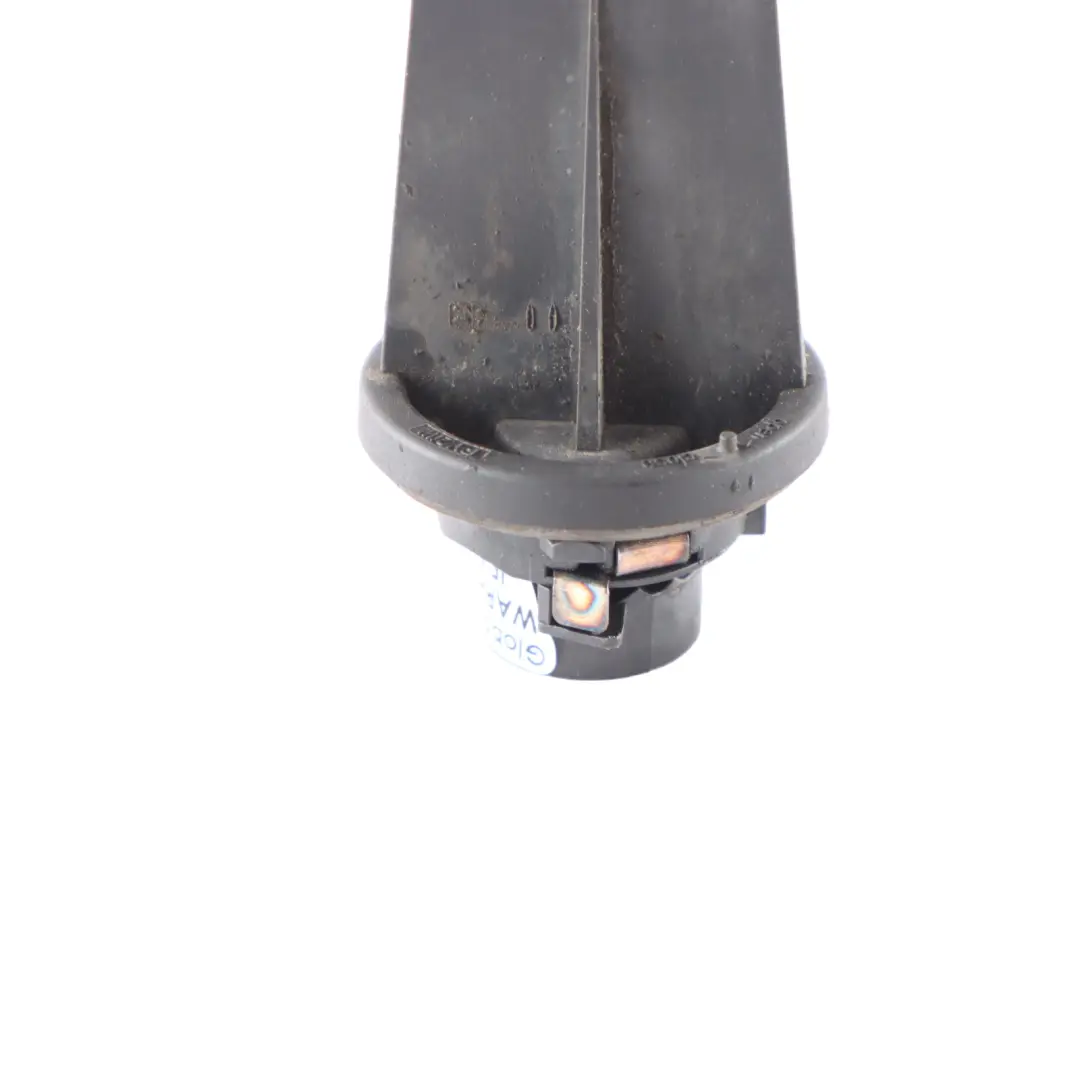 Casquillo para bombilla de intermitente delantero para Mercedes Vito W639 con número de pieza A0018265882 Mercedes Vito W639 Casquillo para bombilla de intermitente delantero - SKU A0018265882 - Número de pieza A0018265882