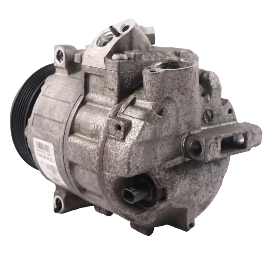 Compresor de Aire Acondicionado Bomba A/C para Mercedes W204 con número de pieza A0022304511 Mercedes W204 Compresor de Aire Acondicionado Bomba A/C - SKU A0022304511 - Número de pieza A0022304511