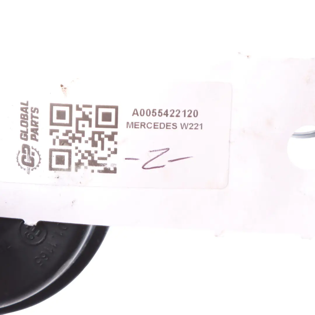 Klaxon Alarme Sirène tonalité aiguë gauche pour Mercedes W221 à propos du numéro de pièce A0055422120 Mercedes W221 Klaxon Alarme Sirène tonalité aiguë gauche - SKU A0055422120 - Numéro de pièce A0055422120