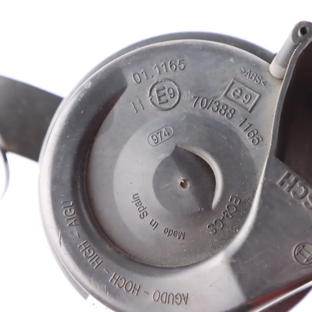 Klakson Sygnał Trąbka do Mercedes W221 o numerze A0055422120 Mercedes W221 Klakson Sygnał Trąbka - SKU A0055422120 - Numer Części A0055422120