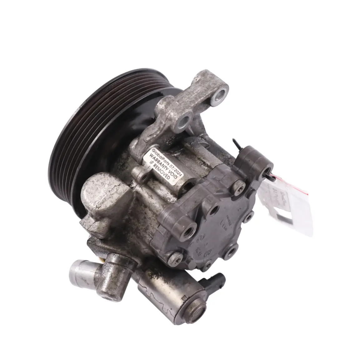 C63 AMG Essence M156 Pompe de direction assistée pour Mercedes W204 à propos du numéro de pièce A0064668801 Mercedes W204 C63 AMG Essence M156 Pompe de direction assistée - SKU A0064668801 - Numéro de pièce A0064668801