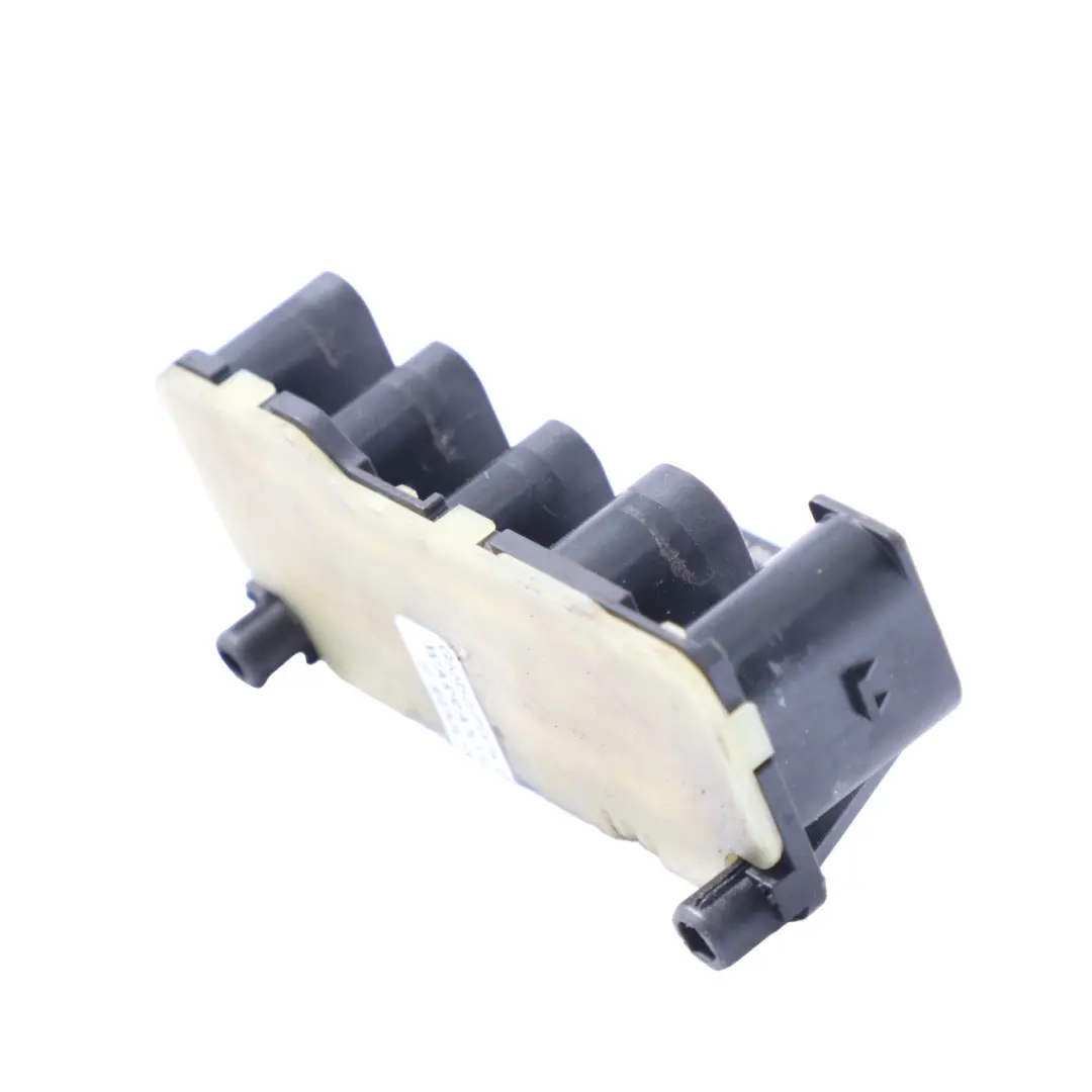  Distribuidor de Energía Mercedes W204 OM656 Módulo Unidad de Control - SKU A0065454601 - Número de pieza A0065454601