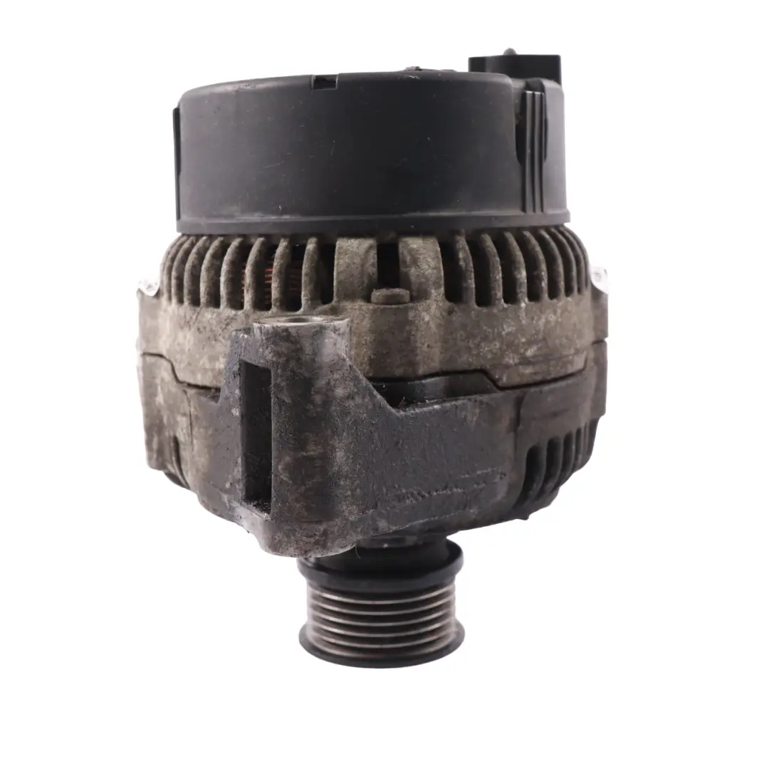 Mercedes W124 M103 Alternator Generator BOSCH 14V 70A A0131541002 - SKU A0081545202 - Part number A0081545202