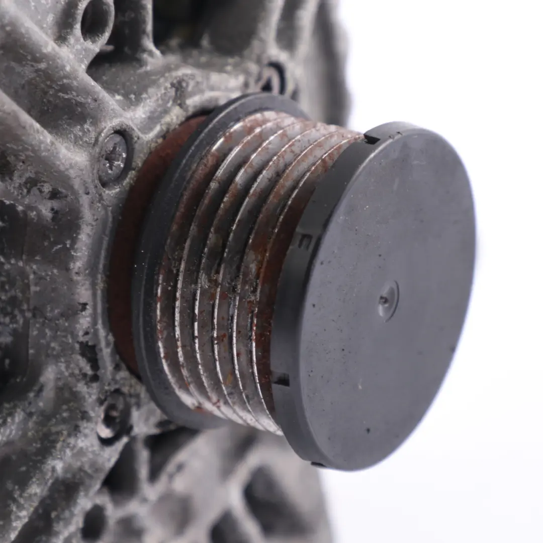 Alternator do Mercedes W211 o numerze A0121549802 Mercedes W211 Alternator - SKU A0121549802-1 - Numer Części A0121549802