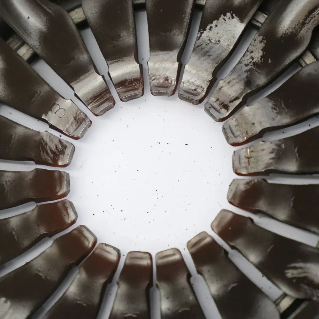 M270 Sprzęgło Dwumasa Koło Zamachowe do Mercedes W176 Benzyna o numerze A0262500501 Mercedes W176 Benzyna M270 Sprzęgło Dwumasa Koło Zamachowe - SKU A0262500501-1 - Numer Części A0262500501