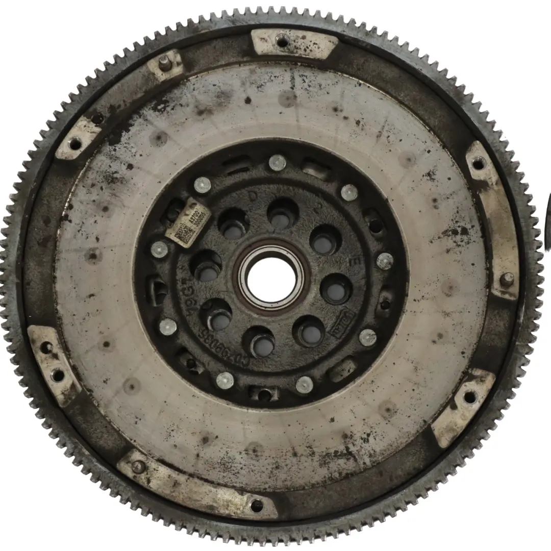 Kupplungssatz Mercedes W176 Benziner M270 Schaltgetriebe Zweimassenschwungrad  - SKU A0262500501-1 - Teilenummer A0262500501