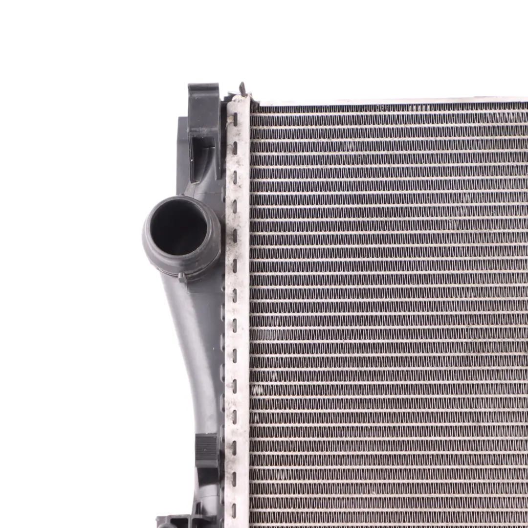 Radiatore Mercedes W205 W213 C253 X253 Radiatore acqua  - SKU A0995007303 - Numero di parte A0995007303