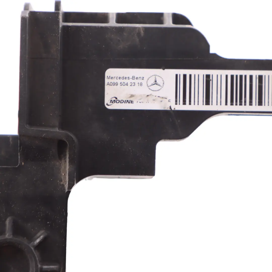 Mercedes W205 Supporto Radiatore Staffa Sinistra Montaggio Radiatore - SKU A0995042318 - Numero di parte A0995042318