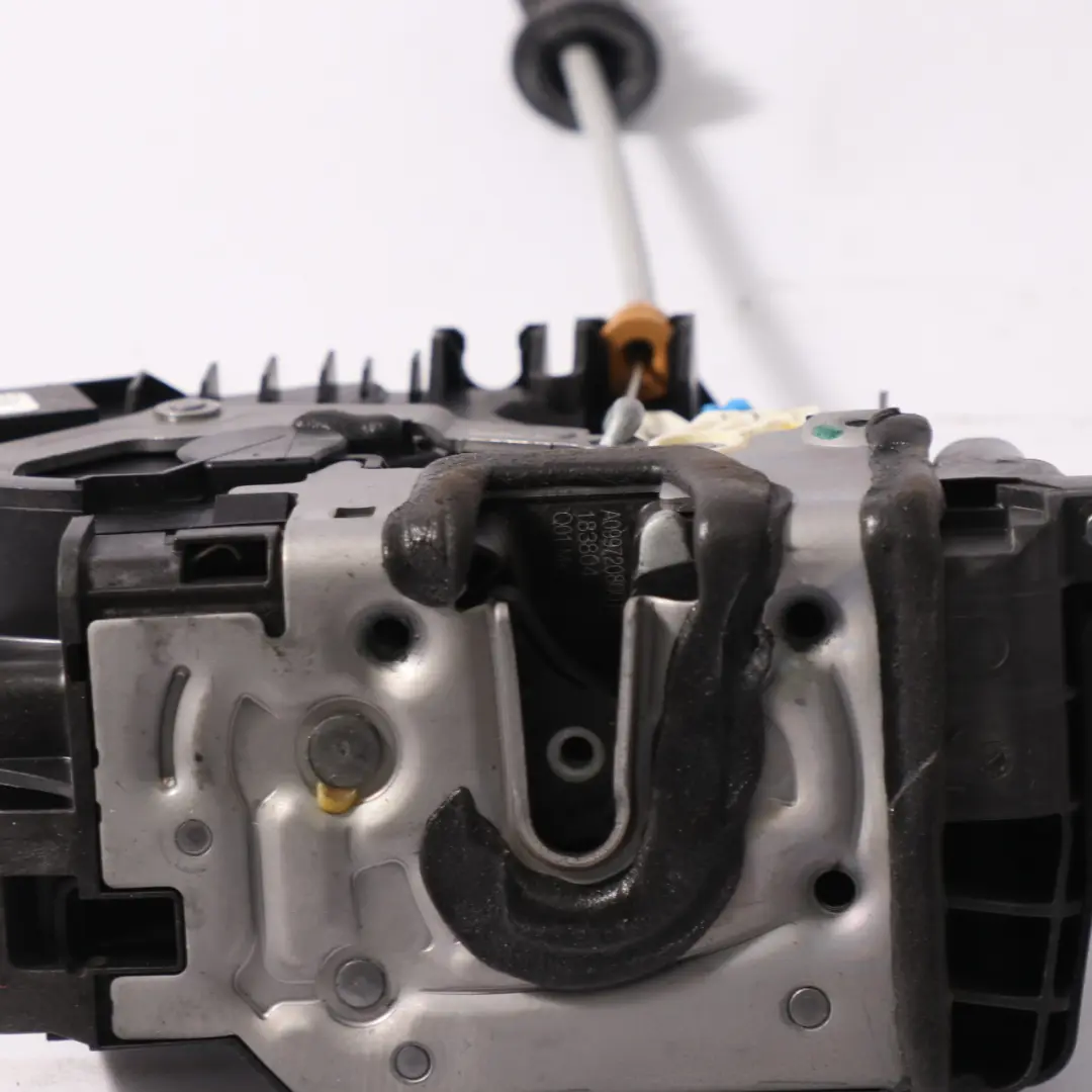 Door Lock Front Right O/S Latch Mechanism Actuator to Mercedes C292 with Part number A0997208001 Mercedes C292 Door Lock Front Right O/S Latch Mechanism Actuator - SKU A0997208001 - Part number A0997208001