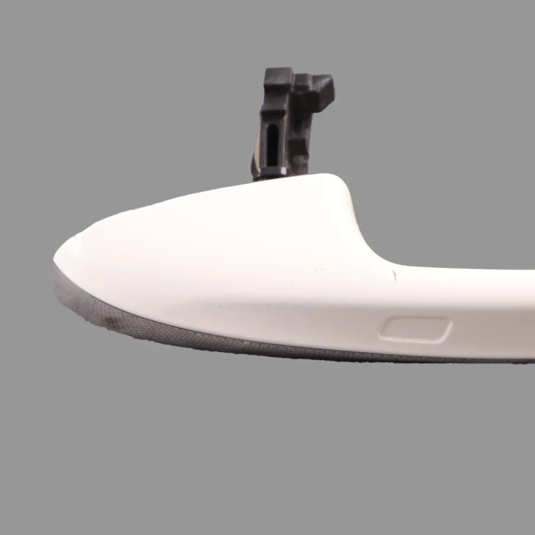 Türgriffgriff Hinten Links Handgriff Polar Silver 761 Chrom für Mercedes W177 mit Teilenummer A0997601901 Mercedes W177 Türgriffgriff Hinten Links Handgriff Polar Silver 761 Chrom - SKU A0997601901-POL - Teilenummer A0997601901