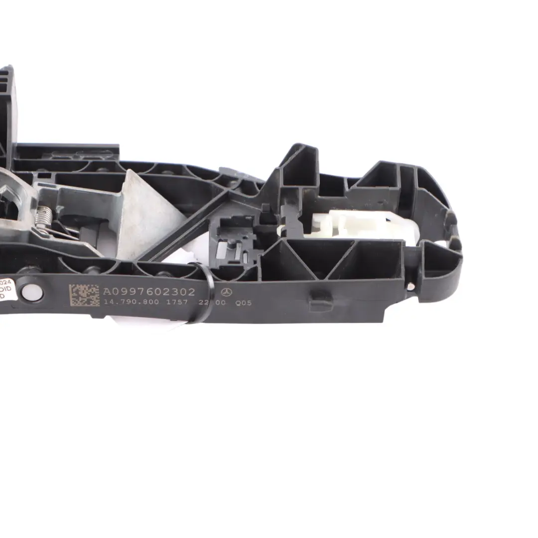 Handle Carrier Mercedes W167 W177 Front Right O/S Base Door Outside to with Part number A0997602302 Handle Carrier Mercedes W167 W177 Front Right O/S Base Door Outside - SKU rhd-A0997602302-1 - Part number A0997602302