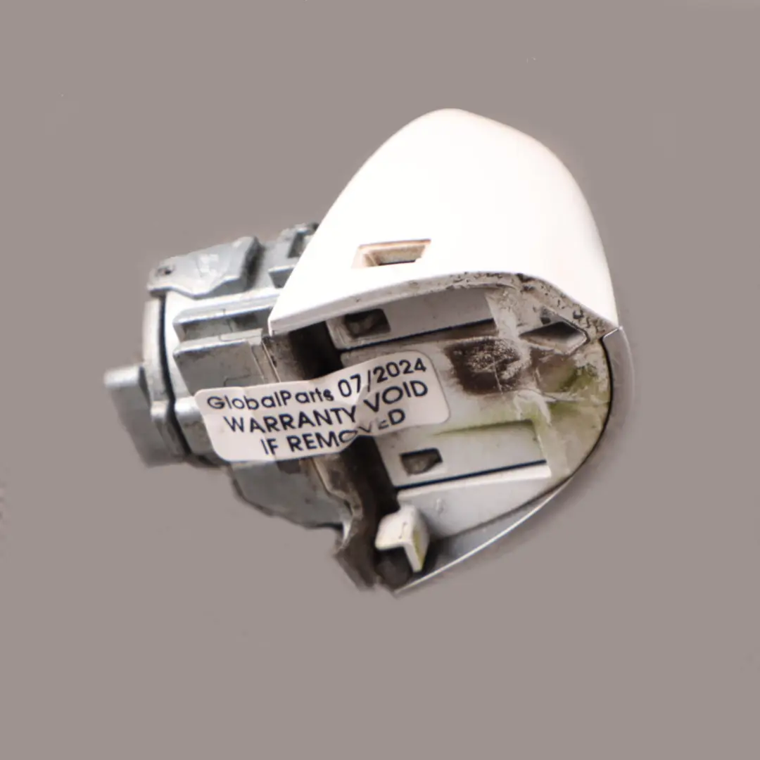 Door Handle Grab Front Right O/S Keyless Polar White - 149 to Mercedes W177 with Part number A0997607400 Mercedes W177 Door Handle Grab Front Right O/S Keyless Polar White - 149 - SKU A0997607400-POL1 - Part number A0997607400