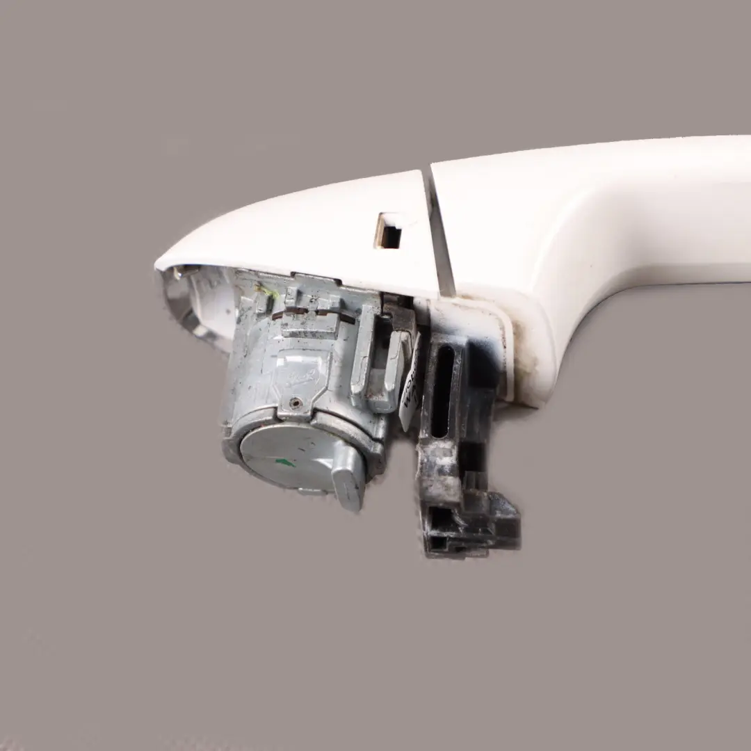 Door Handle Grab Front Right O/S Keyless Polar White - 149 to Mercedes W177 with Part number A0997607400 Mercedes W177 Door Handle Grab Front Right O/S Keyless Polar White - 149 - SKU A0997607400-POL1 - Part number A0997607400