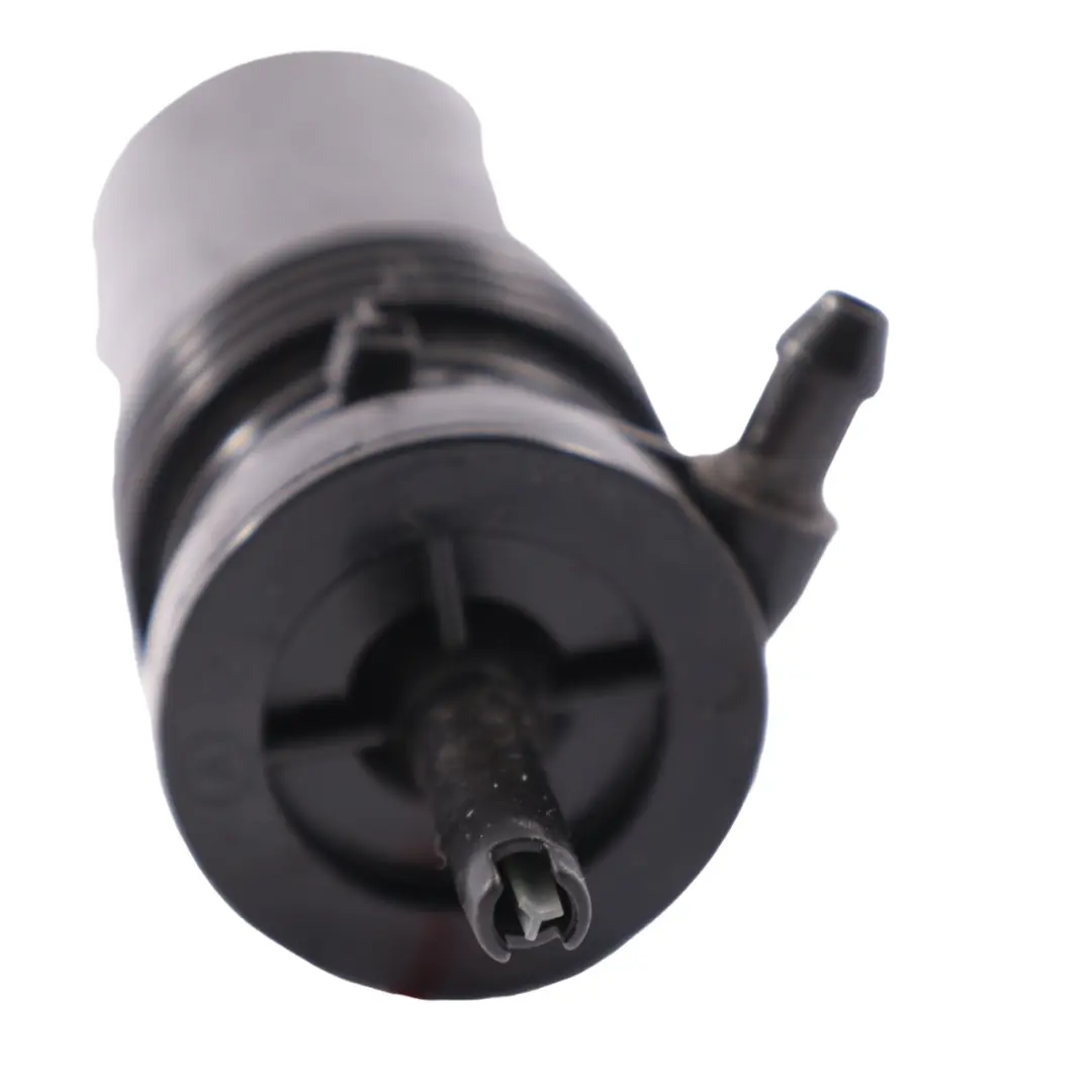 Pompe eau pour pare-brise pour Mercedes GLE W166 C292 à propos du numéro de pièce A0998660000 Mercedes GLE W166 C292 Pompe eau pour pare-brise - SKU A0998660000 - Numéro de pièce A0998660000