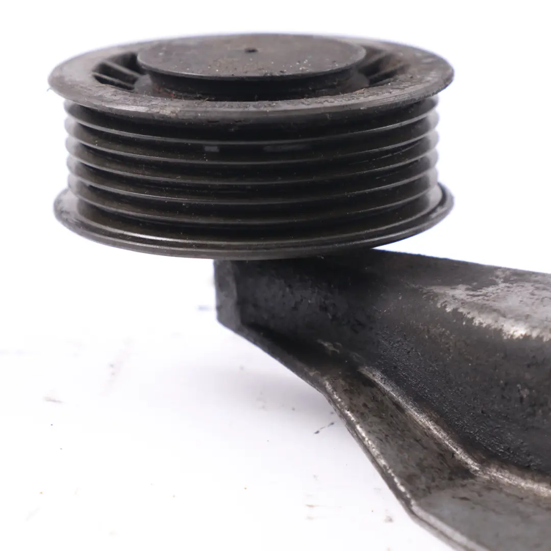 Mercedes W124 M103 M104 Motorlüfter Lagerhalterung Montageplatte - SKU A1032001728 - Teilenummer A1032001728