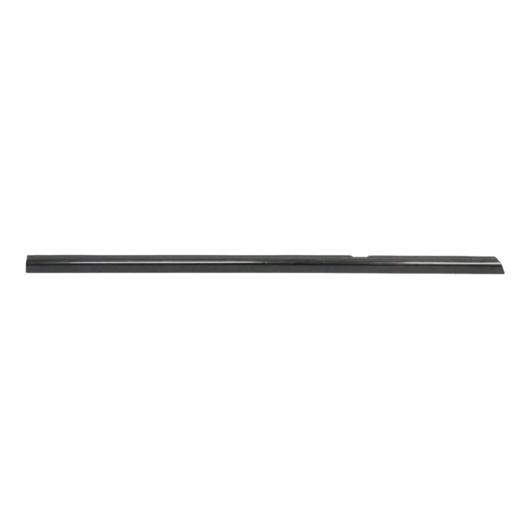 Mercedes CLA C117 Barre garniture extérieure vitre porte arrière gauche - SKU A1177350382 - Numéro de pièce A1177350382