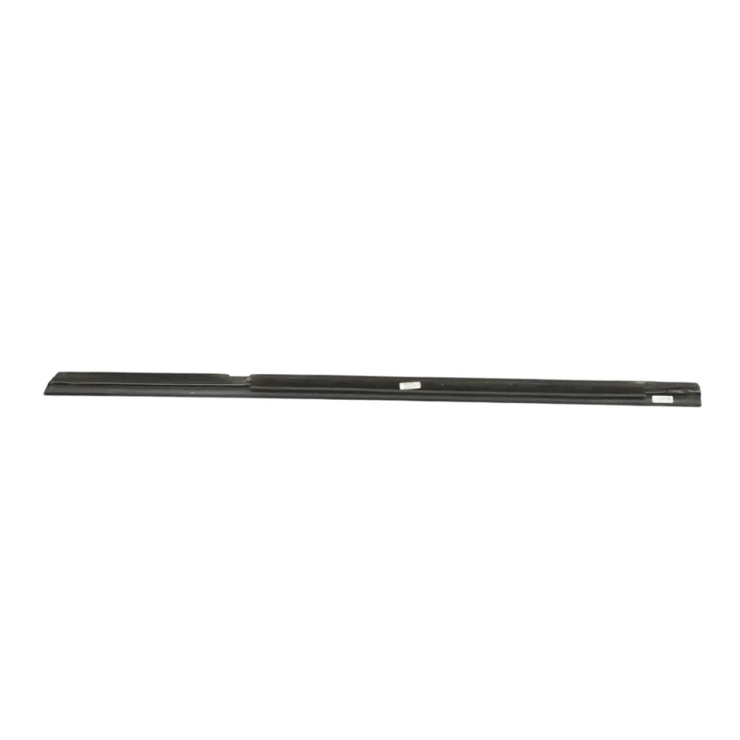 Mercedes CLA C117 Barre garniture extérieure vitre porte arrière gauche - SKU A1177350382 - Numéro de pièce A1177350382