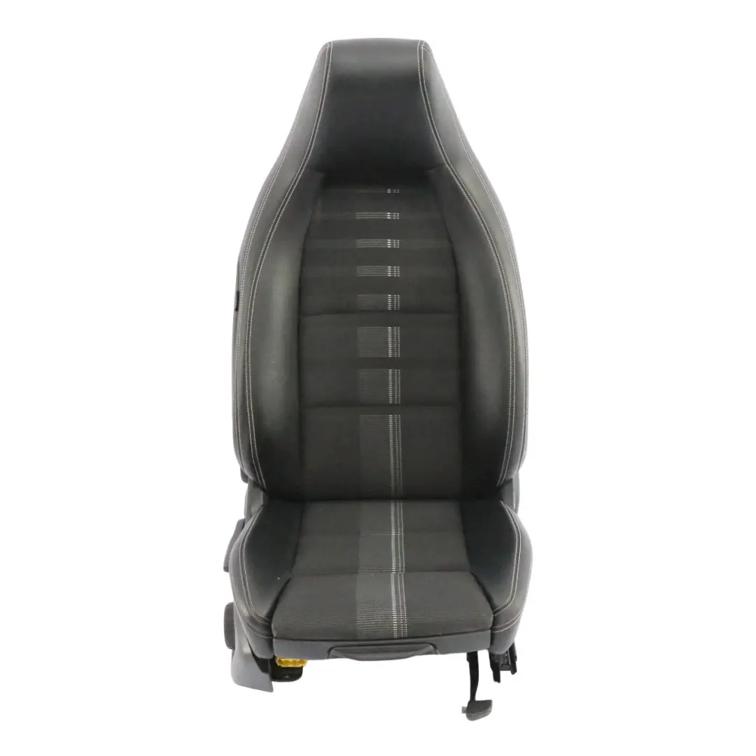 Mercedes C117 W176 Asiento Delantero Derecho Imitacion Cuero Tela Artico Negro - SKU A1179109600-1 - Número de pieza A1179109600