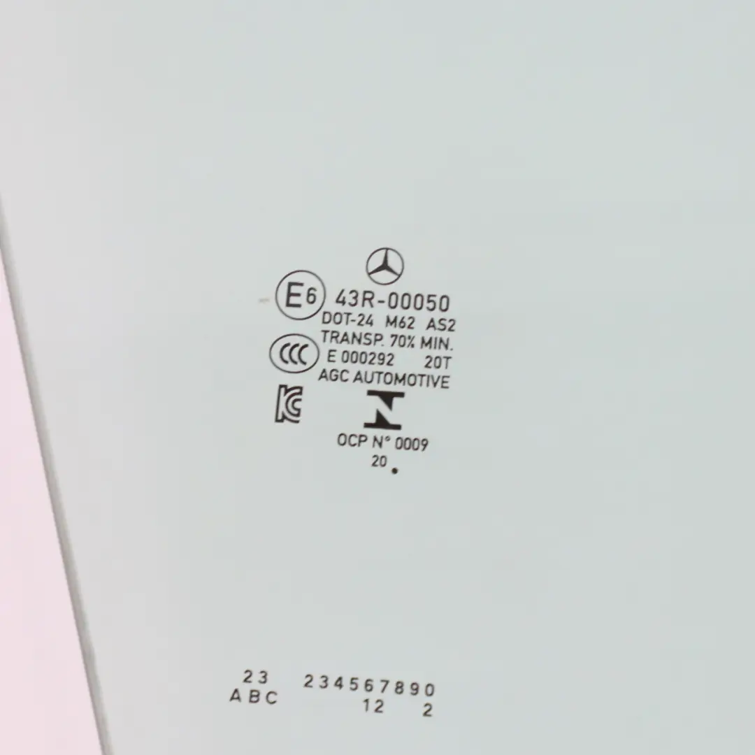 Window Glass Door Front Right O/S Glazing AS2 to Mercedes C118 with Part number A1187250200 Mercedes C118 Window Glass Door Front Right O/S Glazing AS2 - SKU A1187250200 - Part number A1187250200