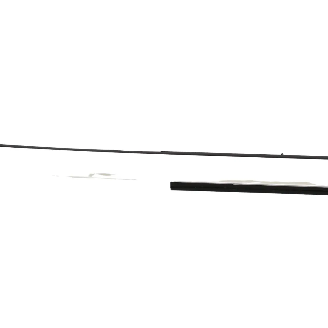 Mercedes C118 Guarnizione del parabrezza posteriore destro Striscia - SKU A1187301800 - Numero di parte A1187301800