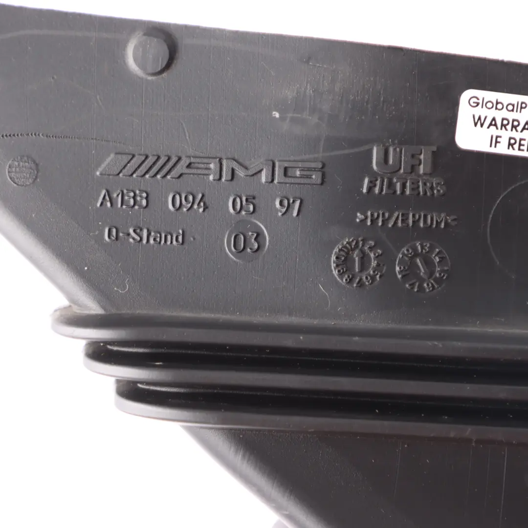 Przewód Rura Wlot Dolot Powietrza Airbox do Mercedes C117 W176 o numerze A1330940597 Mercedes C117 W176 Przewód Rura Wlot Dolot Powietrza Airbox - SKU A1330940597 - Numer Części A1330940597