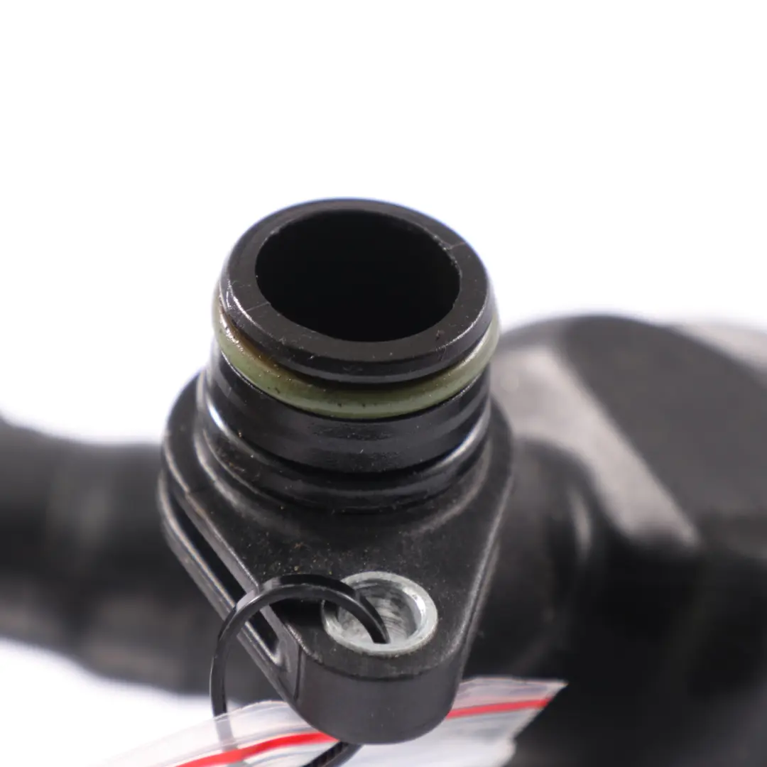  Tubo de ventilación Mercedes W204 W212 M156 Culata Respiradero Línea - SKU A1560100370 - Número de pieza A1560100370