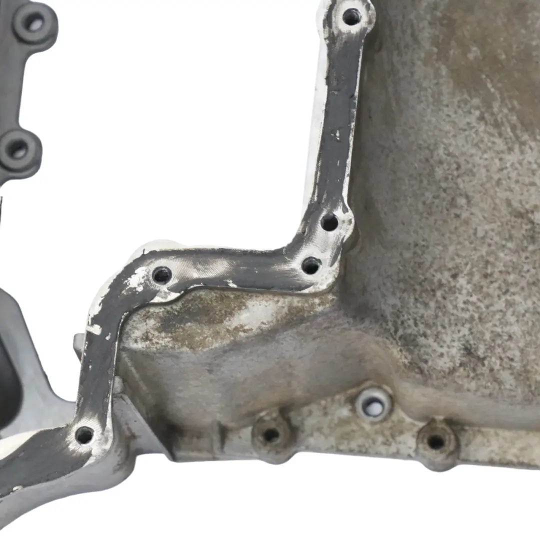 Mercedes W204 W211 AMG M156 Partie supérieure carter d'huile moteur - SKU A1560101727 - Numéro de pièce A1560101727
