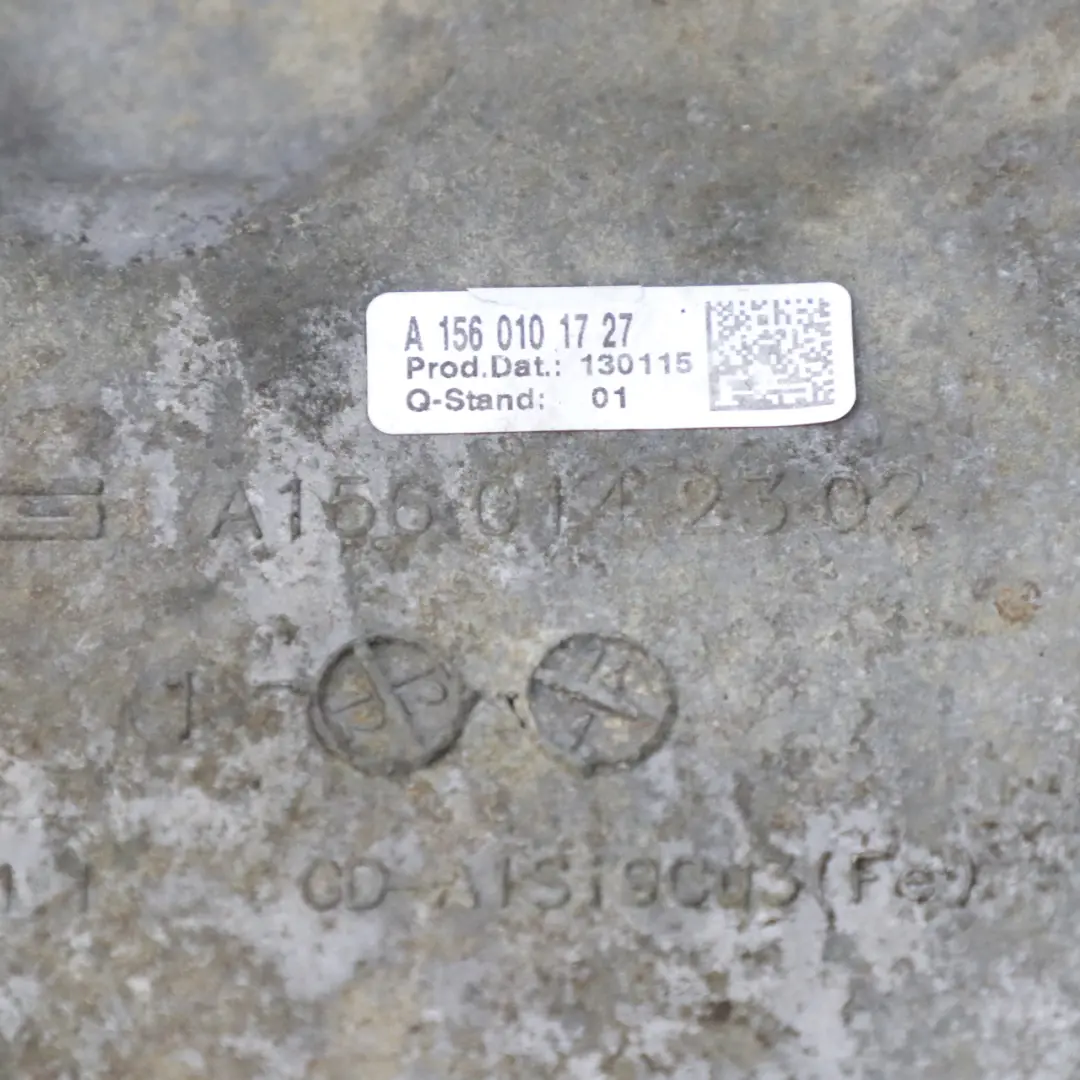 Mercedes W204 W211 W212 63 AMG M156 cárter aceite Parte superior - SKU A1560101727 - Número de pieza A1560101727