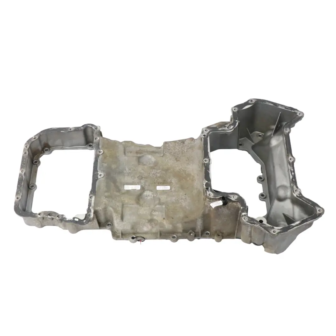 Mercedes W204 W211 AMG M156 Partie supérieure carter d'huile moteur - SKU A1560101727 - Numéro de pièce A1560101727