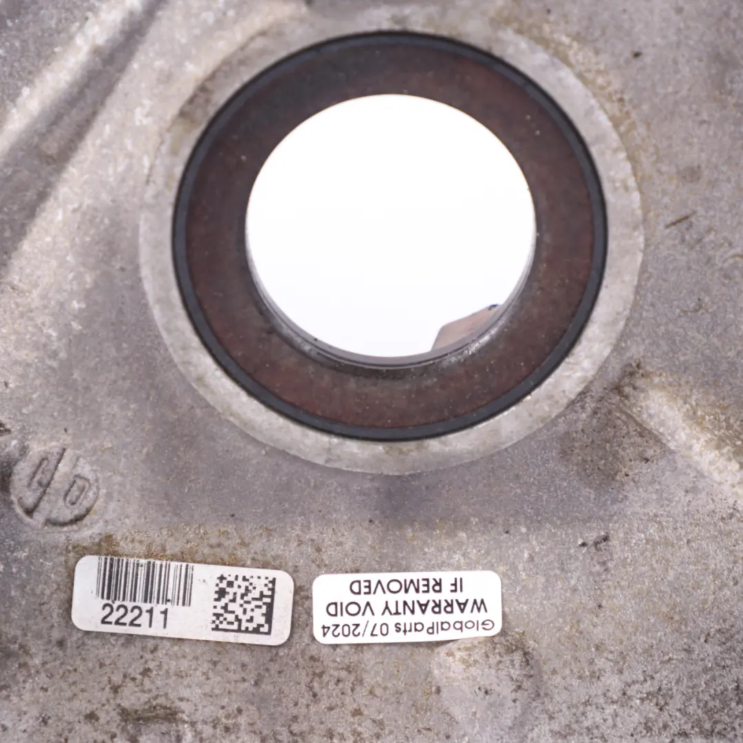 Coperchio della scatola di distribuzione Mercedes W204 W212 M156 AMG per con numero di parte A1560102433 Coperchio della scatola di distribuzione Mercedes W204 W212 M156 AMG - SKU A1560102433 - Numero di parte A1560102433