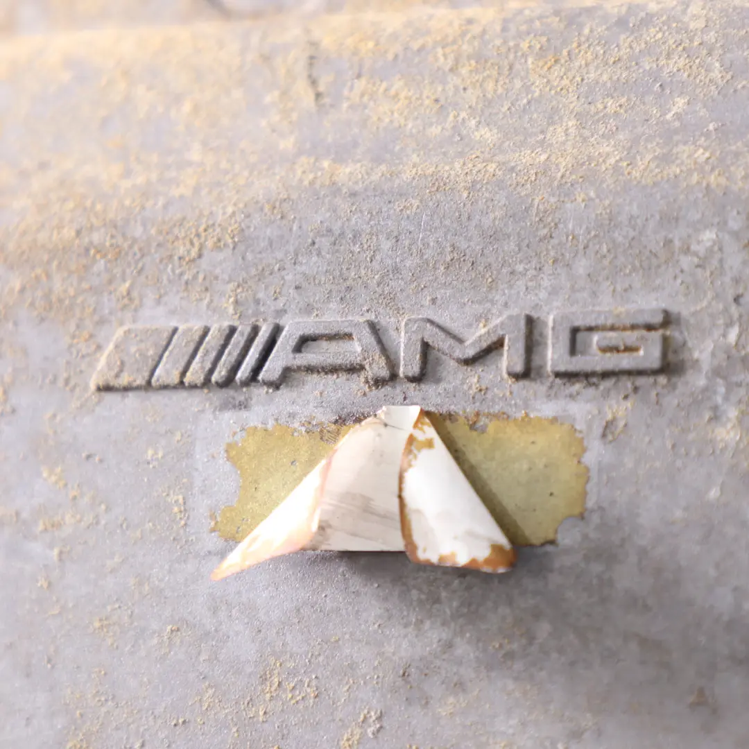 Carter d'huile Mercedes W211 M156 AMG Carter vidange d'huile moteur pour à propos du numéro de pièce A1560142402 Carter d'huile Mercedes W211 M156 AMG Carter vidange d'huile moteur - SKU A1560142402 - Numéro de pièce A1560142402