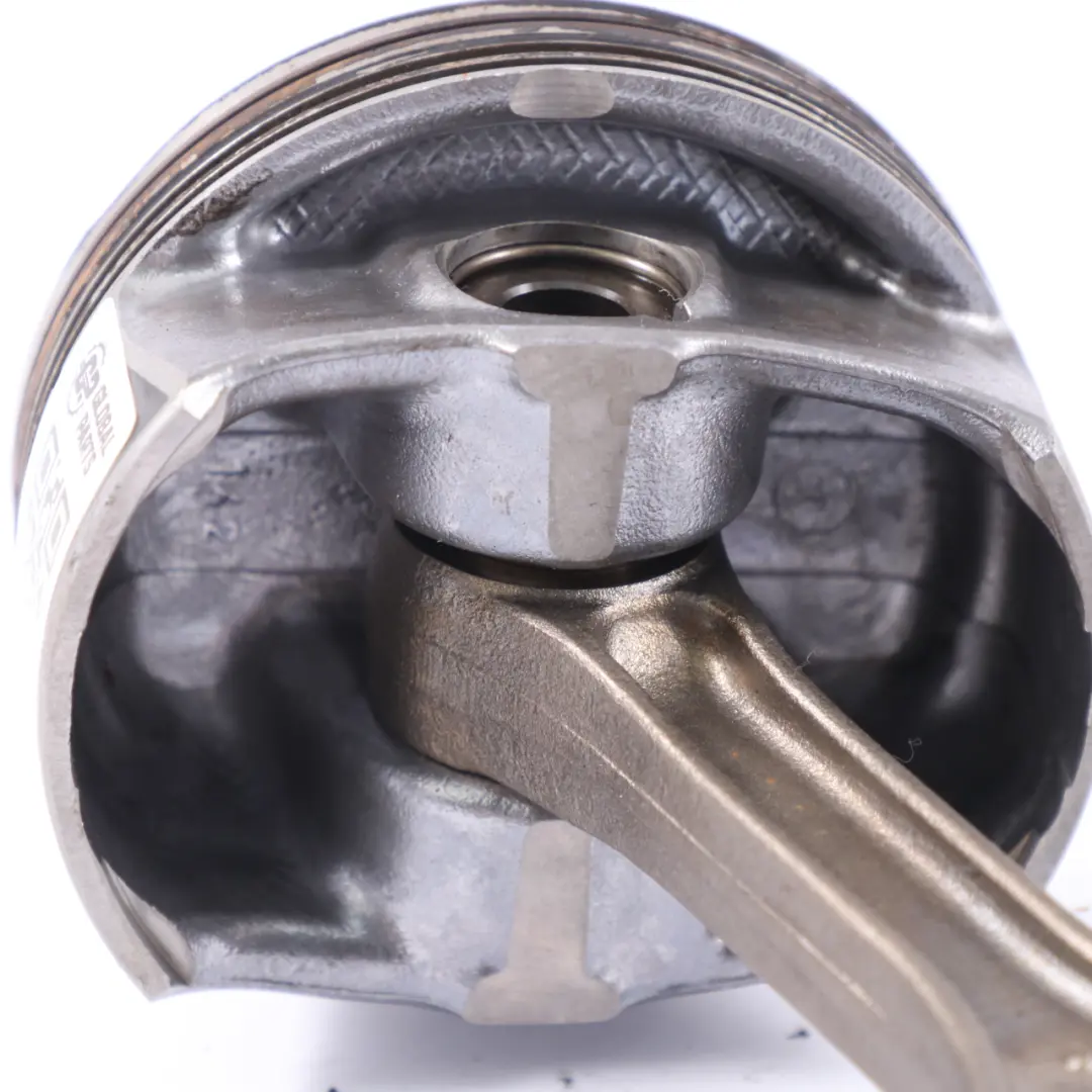  Pleuel Mercedes W204 W207 W212 Benziner M156 AMG Motor Pleuelstange Kolben - SKU A1560301220 - Teilenummer A1560301220