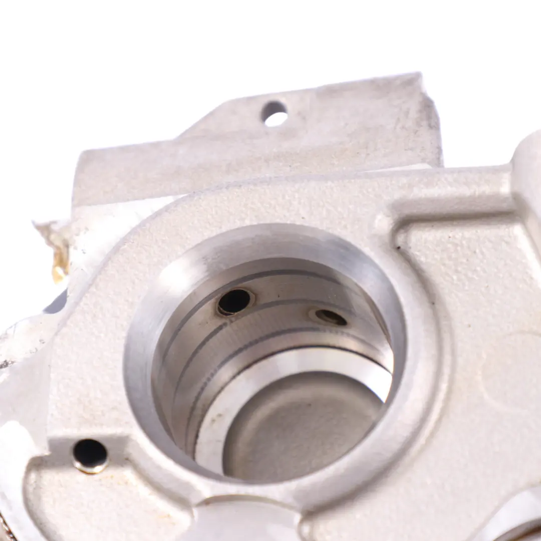 M156 Nockenwellenversteller Links Abdeckplatte für Mercedes W204 W211 mit Teilenummer A1560500118 Mercedes W204 W211 M156 Nockenwellenversteller Links Abdeckplatte - SKU A1560500118 - Teilenummer A1560500118