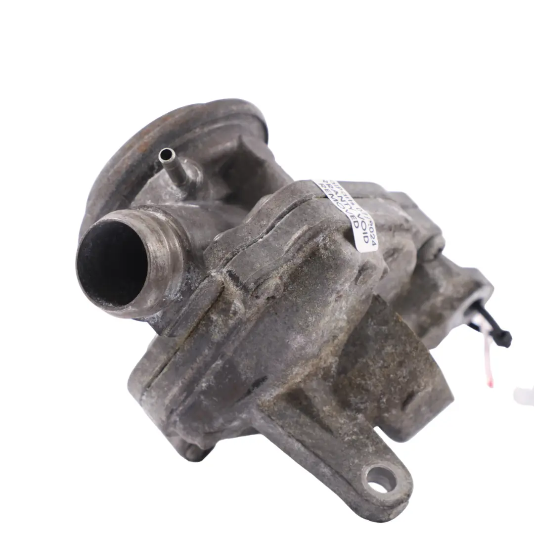 EGR Mercedes W209 W219 Válvula EGR Izquierda Recirculación - SKU A1561400960 - Número de pieza A1561400960