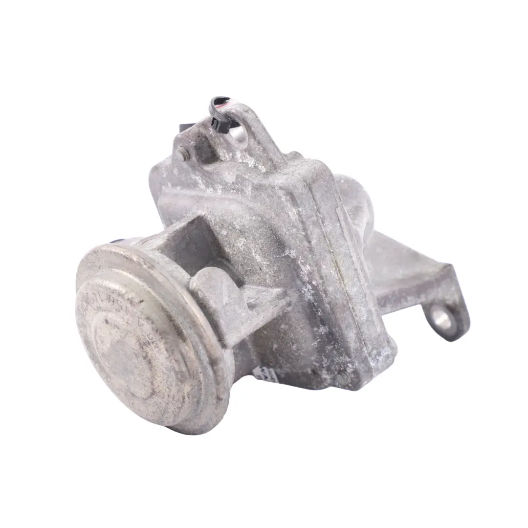 C63 AMG M156 Soupape EGR Recirculation droite pour Mercedes W204 à propos du numéro de pièce A1561401060 Mercedes W204 C63 AMG M156 Soupape EGR Recirculation droite - SKU A1561401060 - Numéro de pièce A1561401060