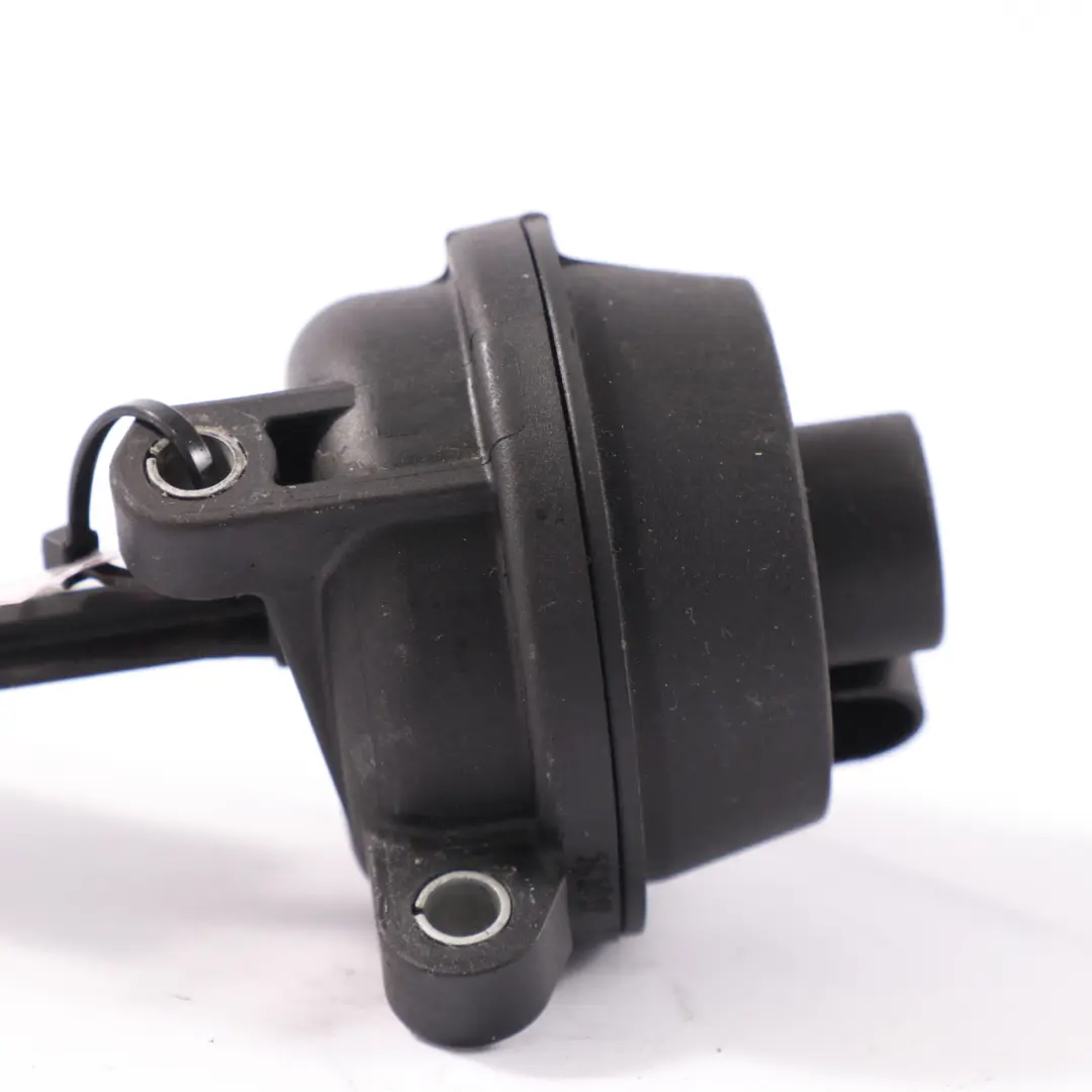 Válvula De Celda De Vacío Unidad De Control AMG para Mercedes W204 W211 con número de pieza A1561410269 Mercedes W204 W211 Válvula De Celda De Vacío Unidad De Control AMG - SKU A1561410269 - Número de pieza A1561410269