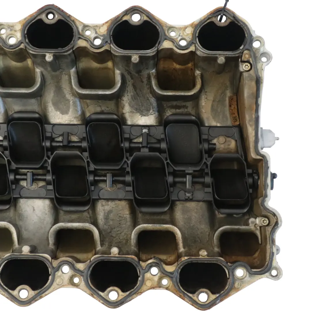 Intake Manifold Mercedes W204 M156 AMG Petrol Engine Manifold to with Part number A1561410801 Intake Manifold Mercedes W204 M156 AMG Petrol Engine Manifold - SKU A1561410801 - Part number A1561410801