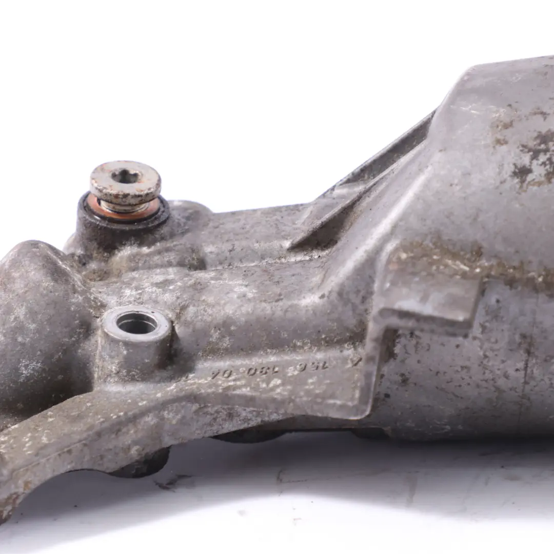 M156 AMG Obudowa Filtra Oleju A6511800138 do Mercedes W164 W204 W212 o numerze A1561800410 Mercedes W164 W204 W212 M156 AMG Obudowa Filtra Oleju A6511800138 - SKU A1561800410 - Numer Części A1561800410