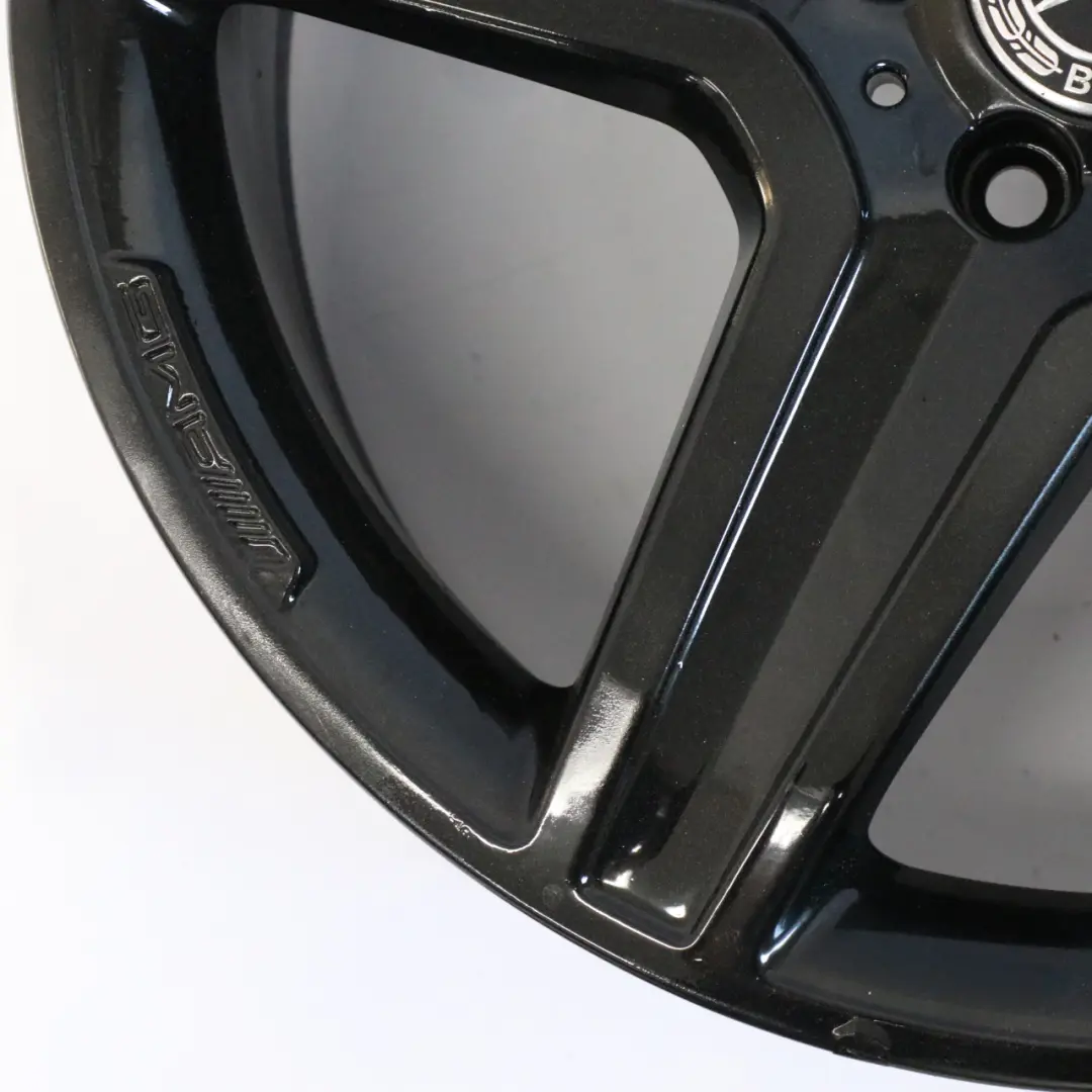 Cerchio in lega nero 19" 8J ET:43,5 a 5 razze per Mercedes X156 con numero di parte A1564010600 Mercedes X156 Cerchio in lega nero 19" 8J ET:43,5 a 5 razze - SKU A1564010600-2 - Numero di parte A1564010600