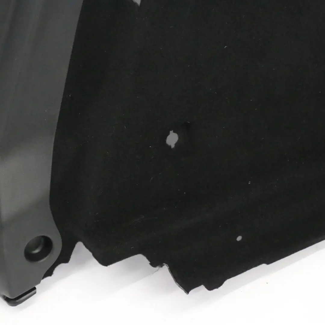 Rivestimento Laterale Bagagliaio Lato Destro Nero per Mercedes X156 con numero di parte A1566905600 Mercedes X156 Rivestimento Laterale Bagagliaio Lato Destro Nero - SKU A1566905600 - Numero di parte A1566905600