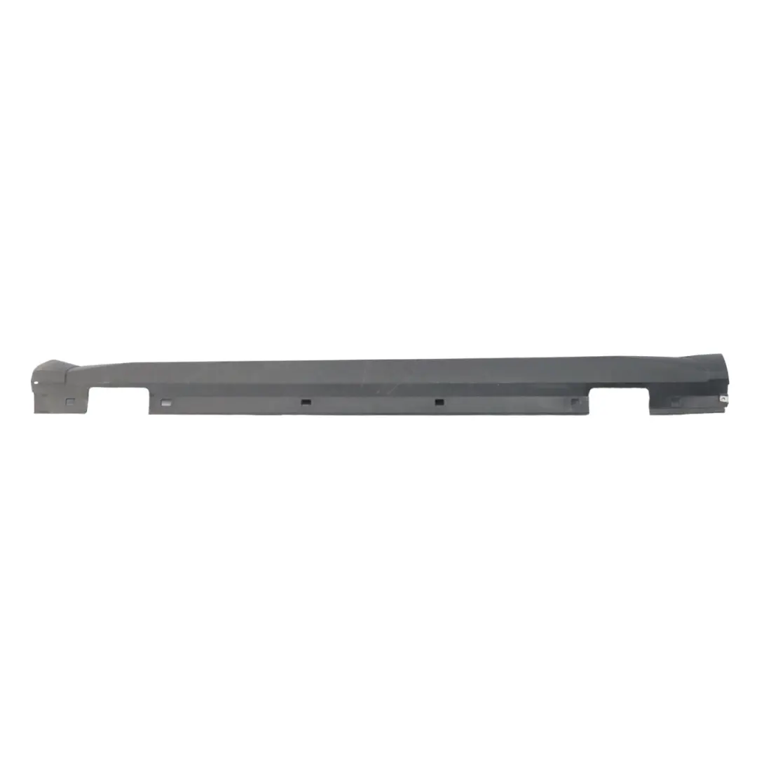 Striscia soglia portiera gonna laterale sinistra Nero Kosmos - 191 per Mercedes X156 con numero di parte A1566980754 Mercedes X156 Striscia soglia portiera gonna laterale sinistra Nero Kosmos - 191 - SKU A1566980754-KB1 - Numero di parte A1566980754