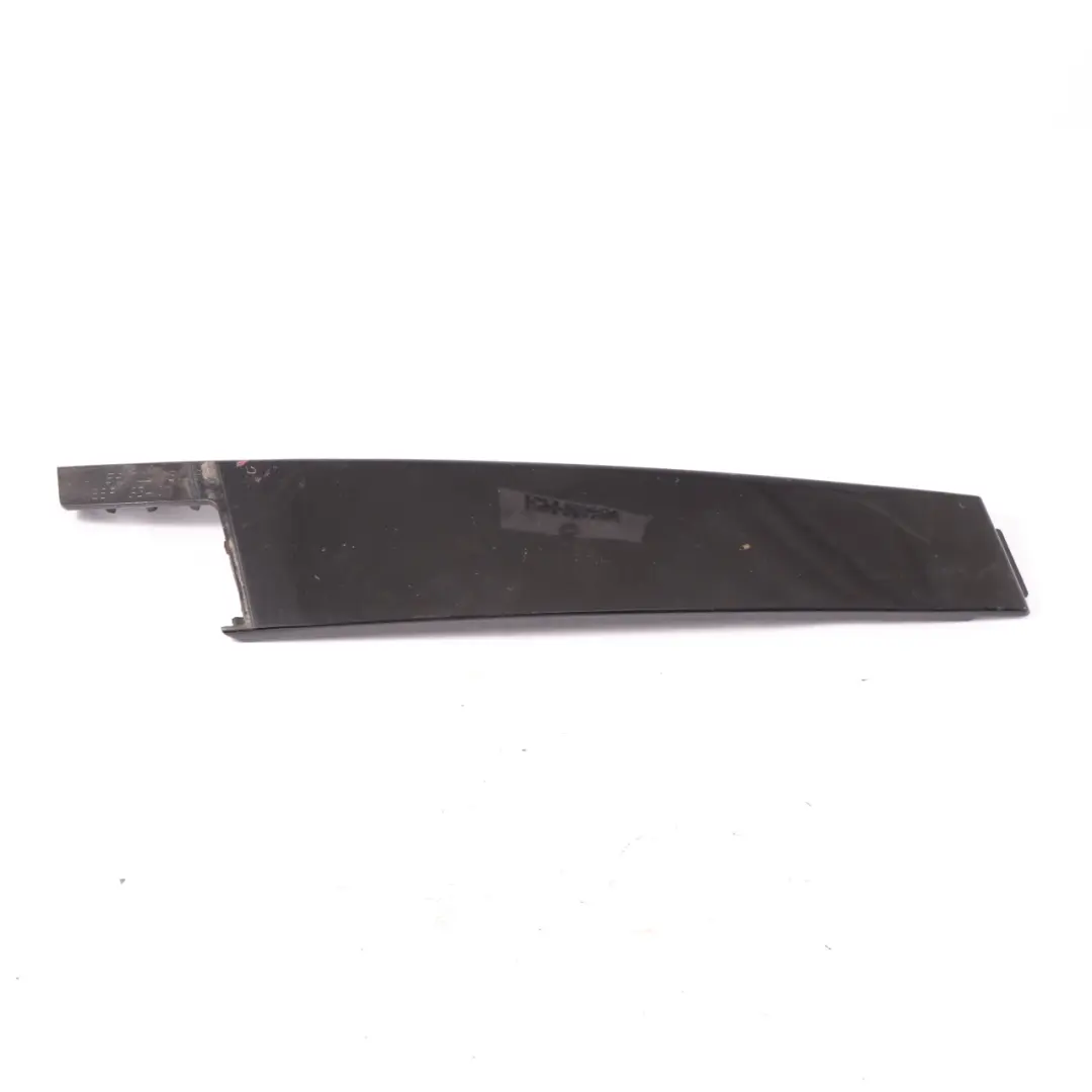 Mercedes X156 Embellecedor Pilar B Panel Izquierdo Negro - SKU A1567220328 - Número de pieza A1567220328