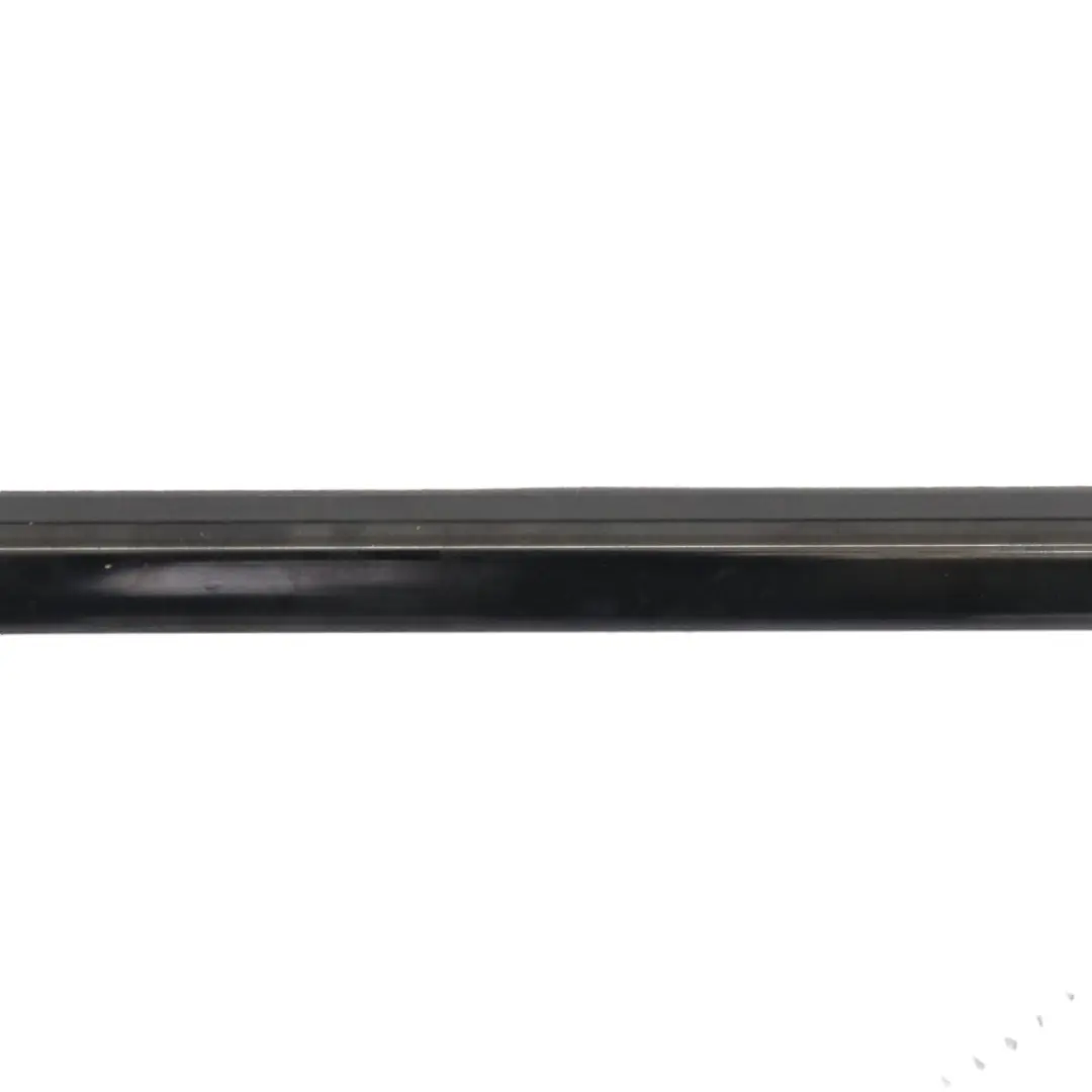 Mercedes X156 Bandes De Vitrage Porte Avant Gauche Joint De Moule - SKU A1567250382 - Numéro de pièce A1567250382