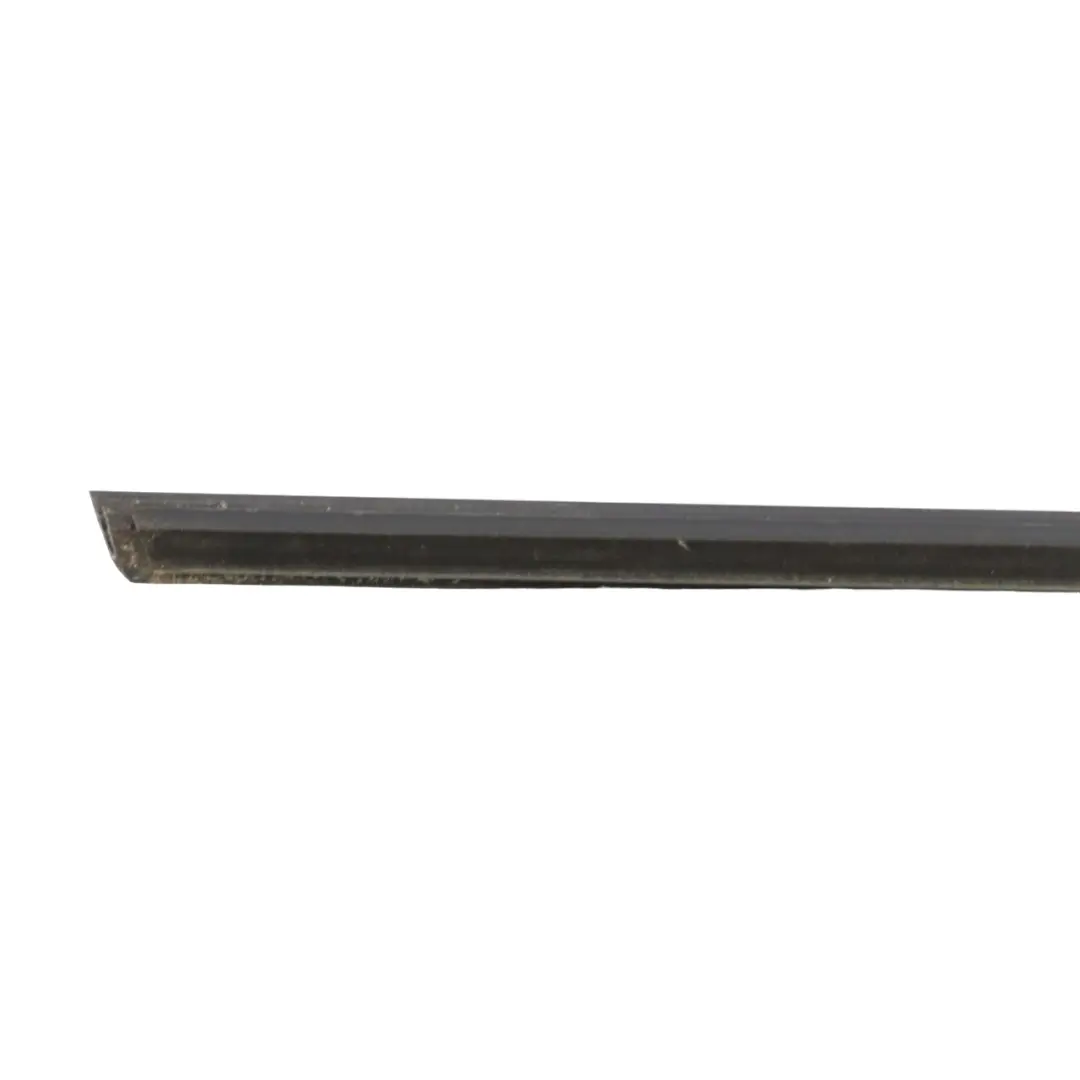 Mercedes X156 Bandes De Vitrage Porte Avant Gauche Joint De Moule - SKU A1567250382 - Numéro de pièce A1567250382