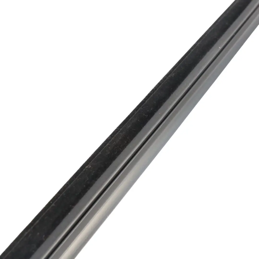Mercedes X156 Bandes de Vitrage Porte Avant Gauche Joint de Moule - SKU A1567250465 - Numéro de pièce A1567250465