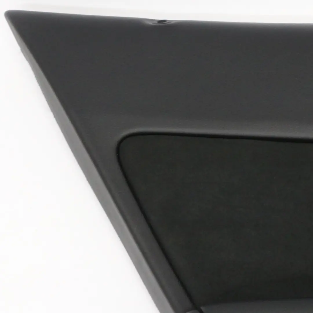 Couvercle De Carte De Porte Arrière Gauche Microfibre pour Mercedes X156 à propos du numéro de pièce A1567302300 Mercedes X156 Couvercle De Carte De Porte Arrière Gauche Microfibre - SKU A1567302300 - Numéro de pièce A1567302300