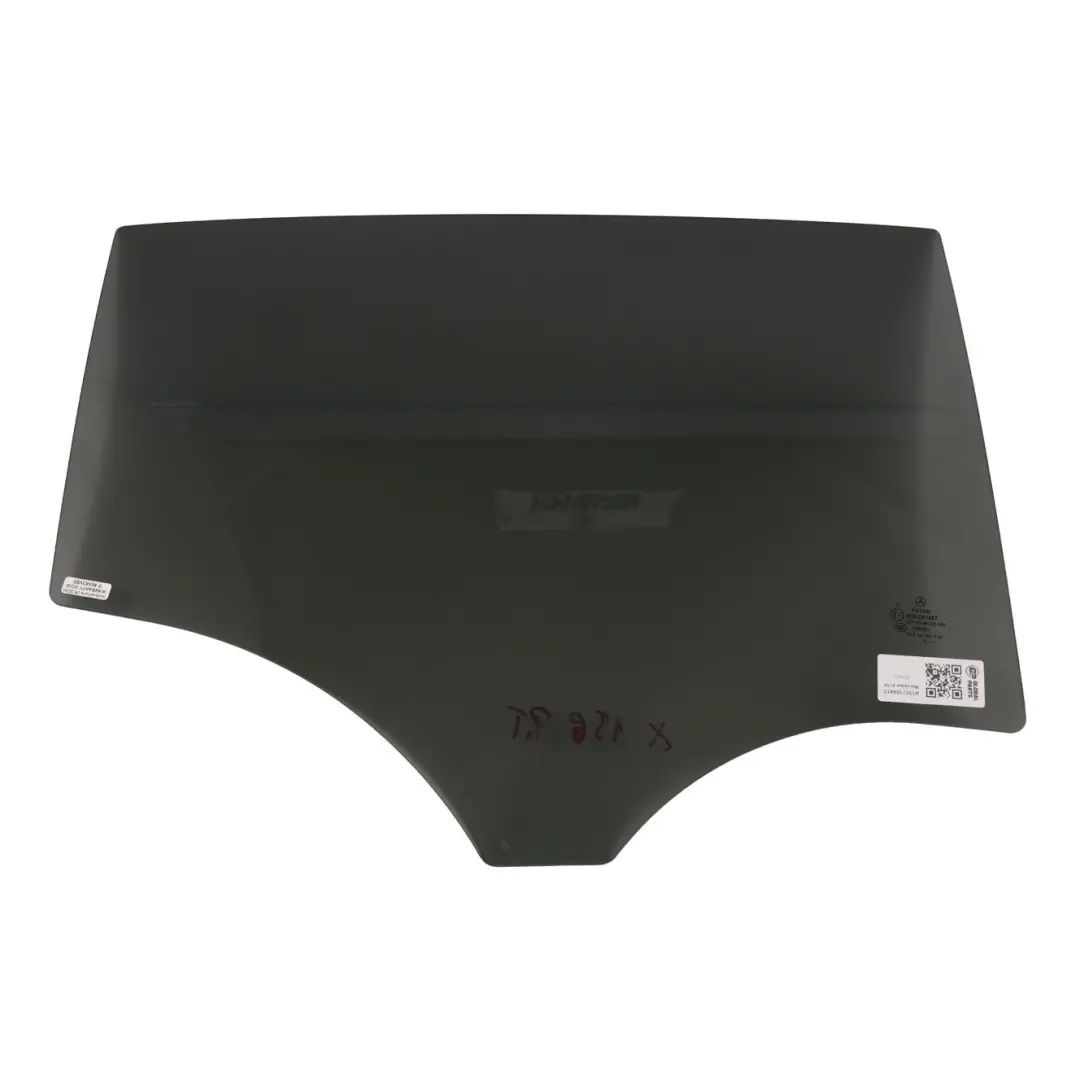 Cristal Puerta Trasera Derecha Tintado AS3 para Mercedes GLA X156 con número de pieza A1567350410 Mercedes GLA X156 Cristal Puerta Trasera Derecha Tintado AS3 - SKU A1567350410 - Número de pieza A1567350410